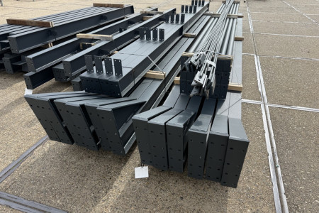 13.00 x 35.00m (455m²)